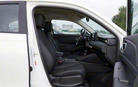 Honda Vezel, 2025 год, 2 115 000 рублей, 22 фотография