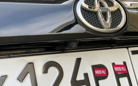 Toyota RAV4, 2019 год, 2 400 000 рублей, 27 фотография