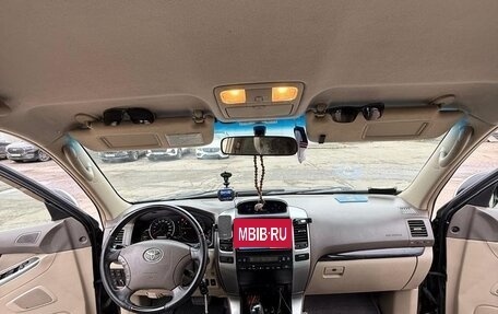 Toyota Land Cruiser Prado 120 рестайлинг, 2008 год, 2 060 000 рублей, 10 фотография