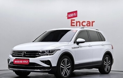 Volkswagen Tiguan II, 2022 год, 3 426 000 рублей, 1 фотография