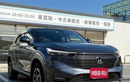 Honda Vezel, 2022 год, 2 350 000 рублей, 3 фотография