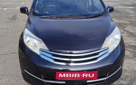 Nissan Note II рестайлинг, 2013 год, 900 000 рублей, 5 фотография