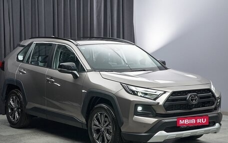 Toyota RAV4, 2025 год, 4 399 000 рублей, 3 фотография
