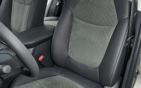 Toyota RAV4, 2025 год, 4 399 000 рублей, 11 фотография