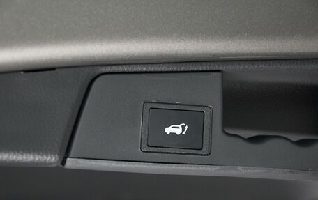 Toyota RAV4, 2025 год, 4 399 000 рублей, 28 фотография