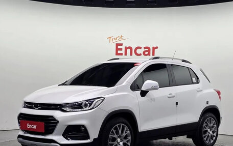 Chevrolet Trax, 2022 год, 1 090 000 рублей, 2 фотография