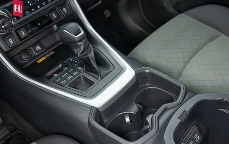 Toyota RAV4, 2025 год, 4 399 000 рублей, 26 фотография