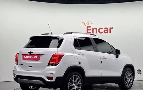 Chevrolet Trax, 2022 год, 1 090 000 рублей, 5 фотография