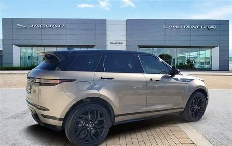 Land Rover Range Rover Evoque II, 2023 год, 5 100 000 рублей, 5 фотография