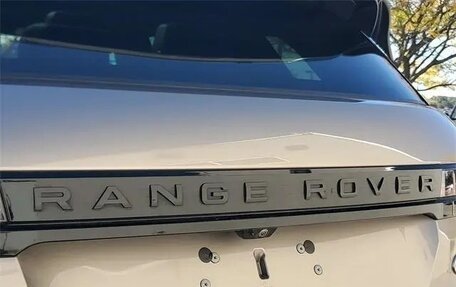 Land Rover Range Rover Evoque II, 2023 год, 5 100 000 рублей, 10 фотография