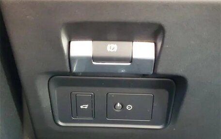 Land Rover Range Rover Evoque II, 2023 год, 5 100 000 рублей, 33 фотография