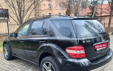 Mercedes-Benz M-Класс, 2007 год, 1 200 000 рублей, 11 фотография