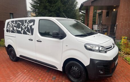 Citroen Jumpy III, 2019 год, 1 740 000 рублей, 3 фотография
