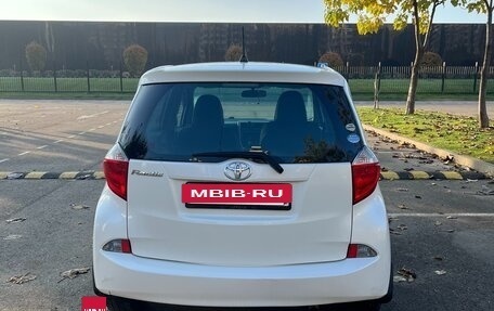 Toyota Ractis II, 2011 год, 890 000 рублей, 5 фотография