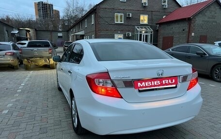 Honda Civic IX, 2012 год, 1 100 000 рублей, 2 фотография