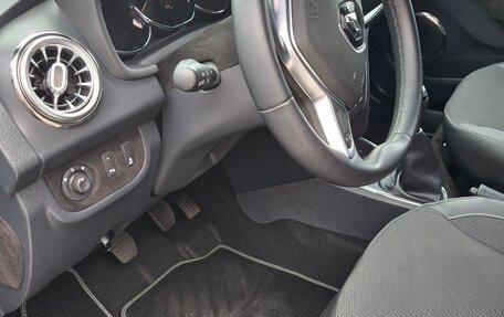 Renault Sandero II рестайлинг, 2022 год, 1 690 000 рублей, 8 фотография