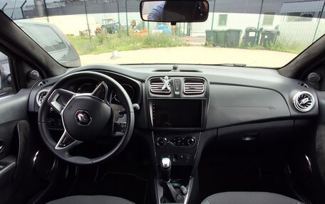 Renault Sandero II рестайлинг, 2022 год, 1 690 000 рублей, 9 фотография