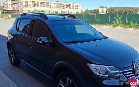 Renault Sandero II рестайлинг, 2022 год, 1 690 000 рублей, 13 фотография