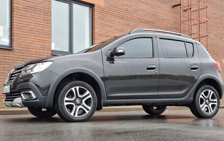 Renault Sandero II рестайлинг, 2022 год, 1 690 000 рублей, 32 фотография