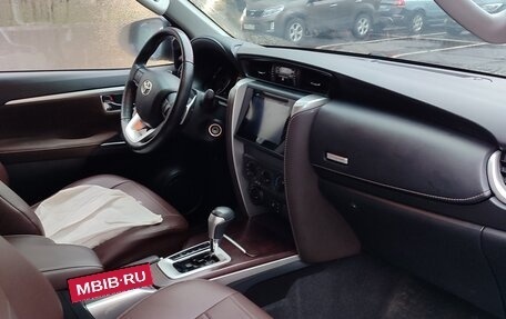 Toyota Fortuner II, 2018 год, 3 300 000 рублей, 6 фотография