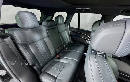 Land Rover Range Rover IV рестайлинг, 2022 год, 15 602 379 рублей, 30 фотография