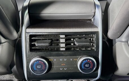 Land Rover Range Rover IV рестайлинг, 2022 год, 15 602 379 рублей, 28 фотография