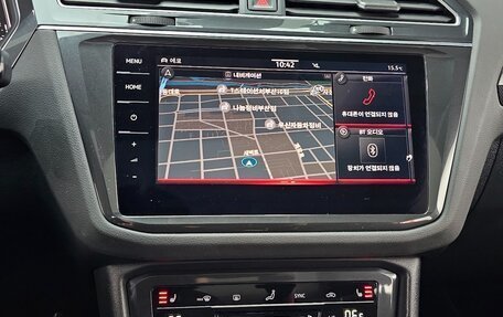 Volkswagen Tiguan II, 2022 год, 3 426 000 рублей, 14 фотография