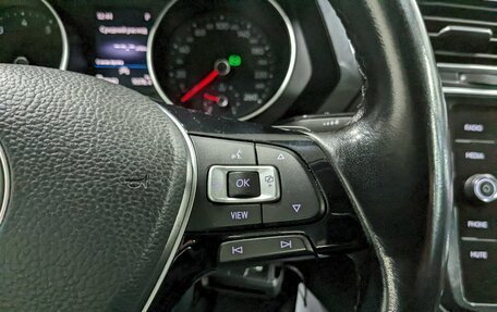 Volkswagen Tiguan II, 2019 год, 1 990 000 рублей, 27 фотография