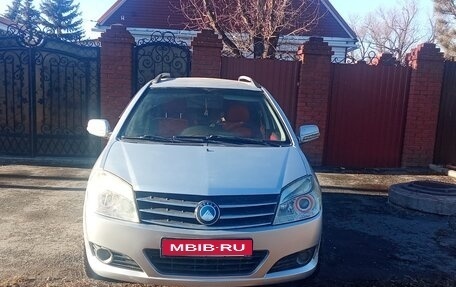 Geely MK Cross I, 2014 год, 285 000 рублей, 1 фотография