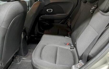 KIA Soul II рестайлинг, 2018 год, 1 590 000 рублей, 15 фотография