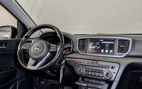 KIA Sportage IV рестайлинг, 2020 год, 2 745 000 рублей, 25 фотография