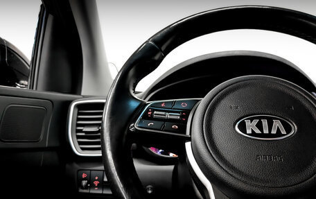 KIA Sportage IV рестайлинг, 2020 год, 2 745 000 рублей, 27 фотография