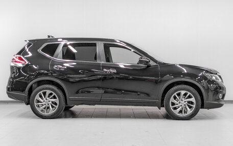 Nissan X-Trail, 2017 год, 2 075 000 рублей, 4 фотография