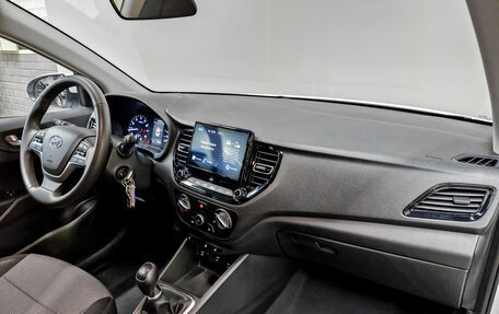 Hyundai Solaris II рестайлинг, 2021 год, 1 460 000 рублей, 11 фотография