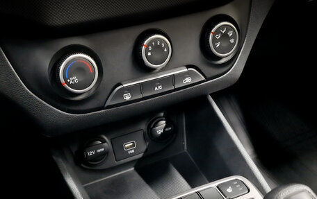 Hyundai Creta I рестайлинг, 2019 год, 1 870 000 рублей, 16 фотография