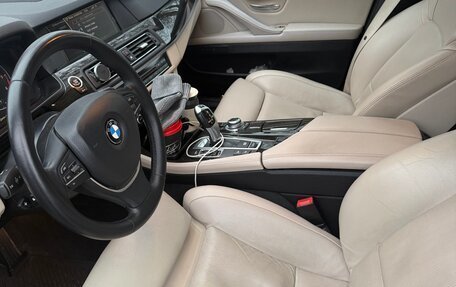 BMW 5 серия, 2012 год, 2 650 000 рублей, 6 фотография