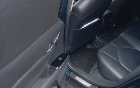 Toyota Camry, 2019 год, 3 400 000 рублей, 14 фотография