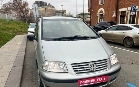 Volkswagen Sharan I рестайлинг, 2001 год, 550 000 рублей, 2 фотография