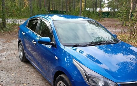 KIA Rio IV, 2018 год, 1 200 000 рублей, 2 фотография