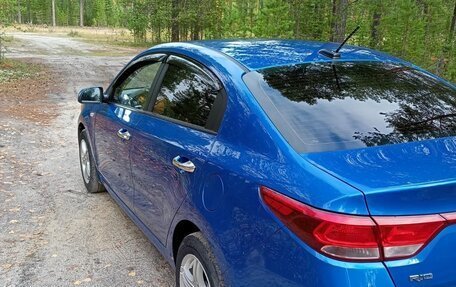 KIA Rio IV, 2018 год, 1 200 000 рублей, 4 фотография