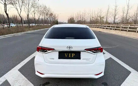 Toyota Corolla, 2022 год, 1 650 000 рублей, 6 фотография