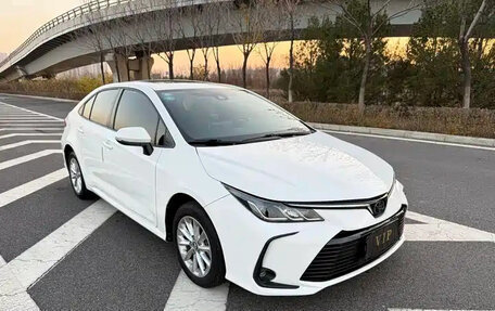 Toyota Corolla, 2022 год, 1 650 000 рублей, 2 фотография