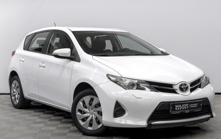 Toyota Auris II, 2013 год, 1 455 000 рублей, 3 фотография