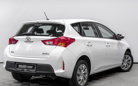 Toyota Auris II, 2013 год, 1 455 000 рублей, 5 фотография