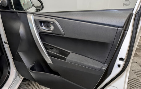 Toyota Auris II, 2013 год, 1 455 000 рублей, 24 фотография