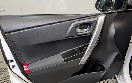 Toyota Auris II, 2013 год, 1 455 000 рублей, 19 фотография