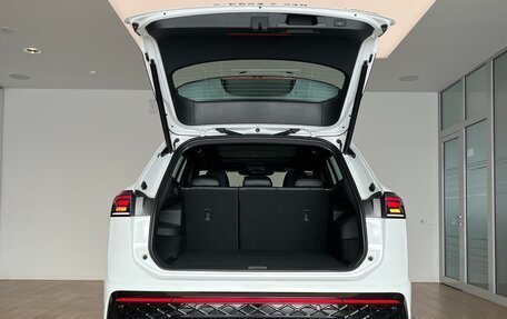 Volkswagen Tiguan, 2025 год, 5 250 000 рублей, 6 фотография