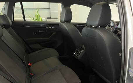 Volkswagen Tiguan, 2025 год, 5 250 000 рублей, 12 фотография