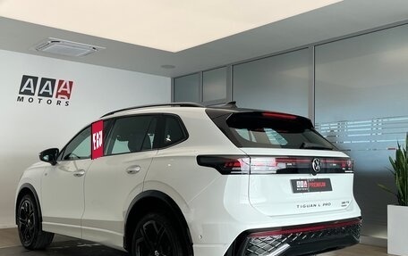 Volkswagen Tiguan, 2025 год, 5 250 000 рублей, 7 фотография