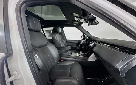 Land Rover Range Rover IV рестайлинг, 2022 год, 15 854 524 рублей, 28 фотография